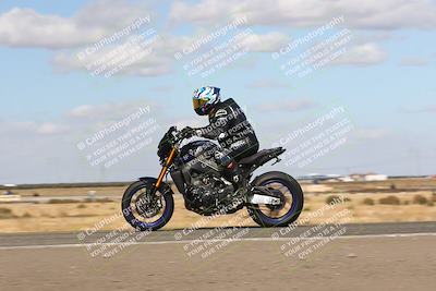 media/Nov-03-2024-TrackDaz (Sun) [[44580f4982]]/B Group/1220pm (Wheelie Bump)/